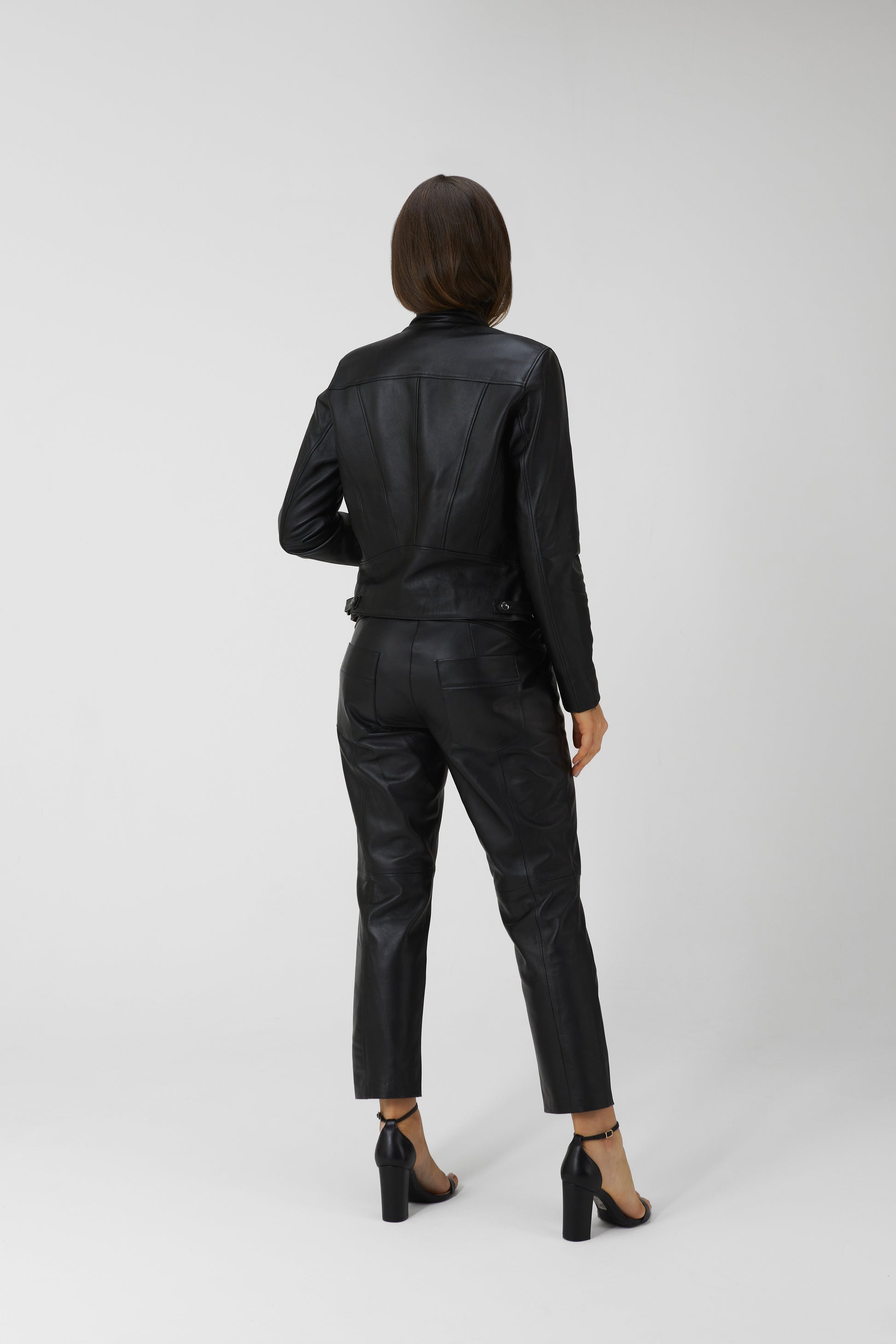 Jaqueta de Couro Legítimo Slim - Preto