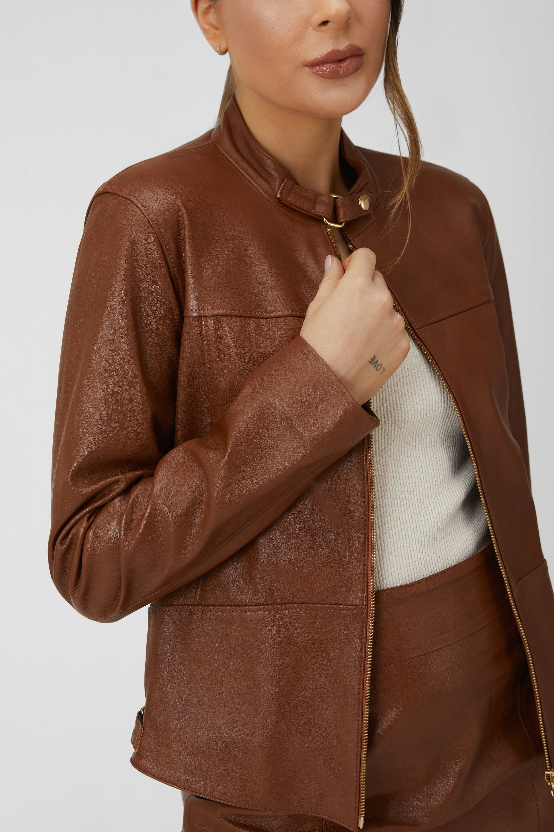 Jaqueta de Couro Legítimo Slim - Marrom Whiskey